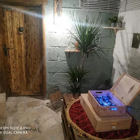 Nova & Vendégház *